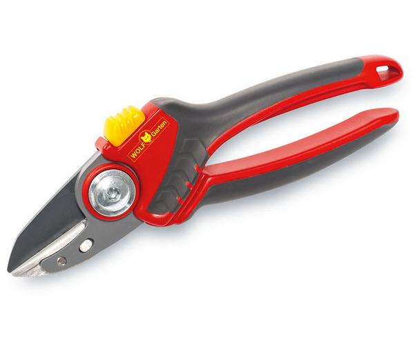 SNOEISCHAAR WOLF RS 4000