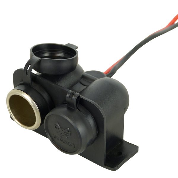 OPBOUW STEKKERDOOS 2X12/24V CARPOINT