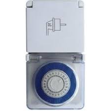 SCHAKELKLOK VOOR BUITEN